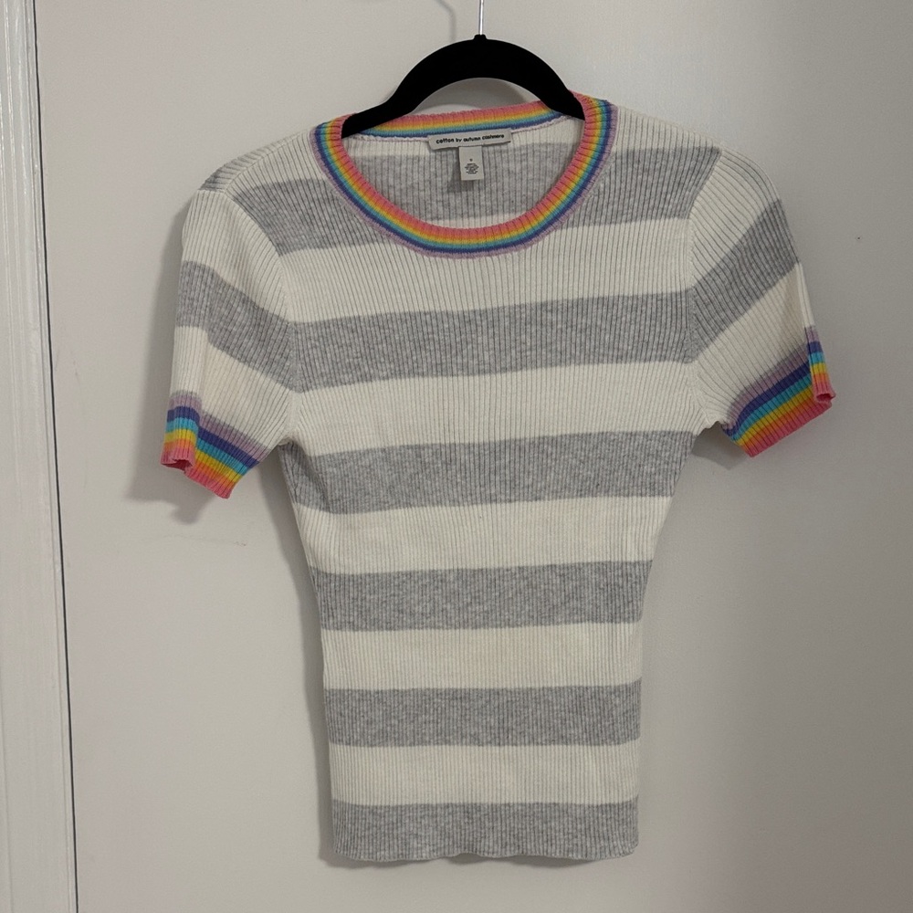 Cotton by autumn cashmere top with rainbow sleeve  size S